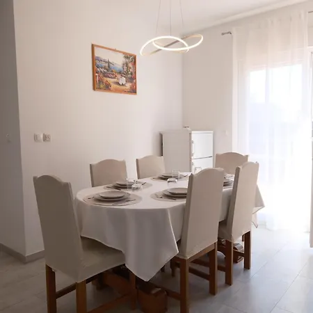 Bokun Gusta Apartamento *